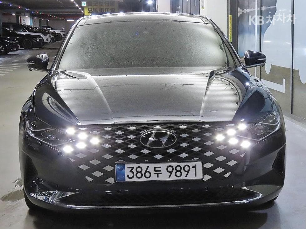Hyundai Grandeur (Azera)IG3.0 Exclusive Special (special feature/edition) - 2