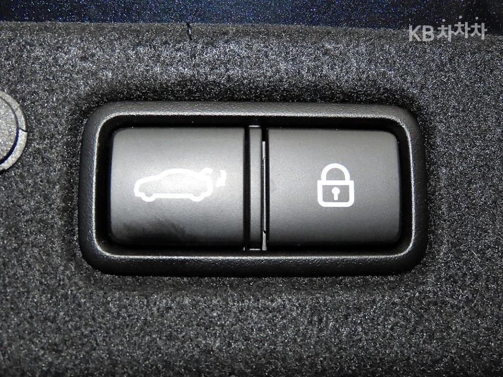 Hyundai Grandeur (Azera)IG3.0 Exclusive Special (special feature/edition) - 16
