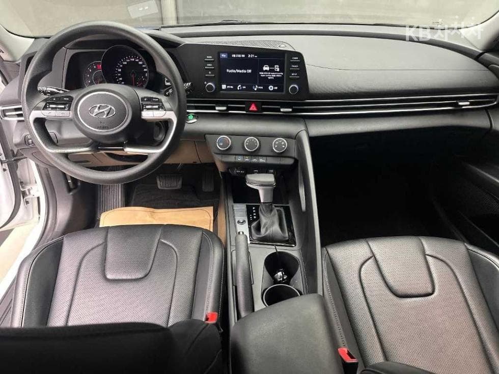 Hyundai All New Avante (Elantra)(CN7)1.6 Gasoline Smart - 7