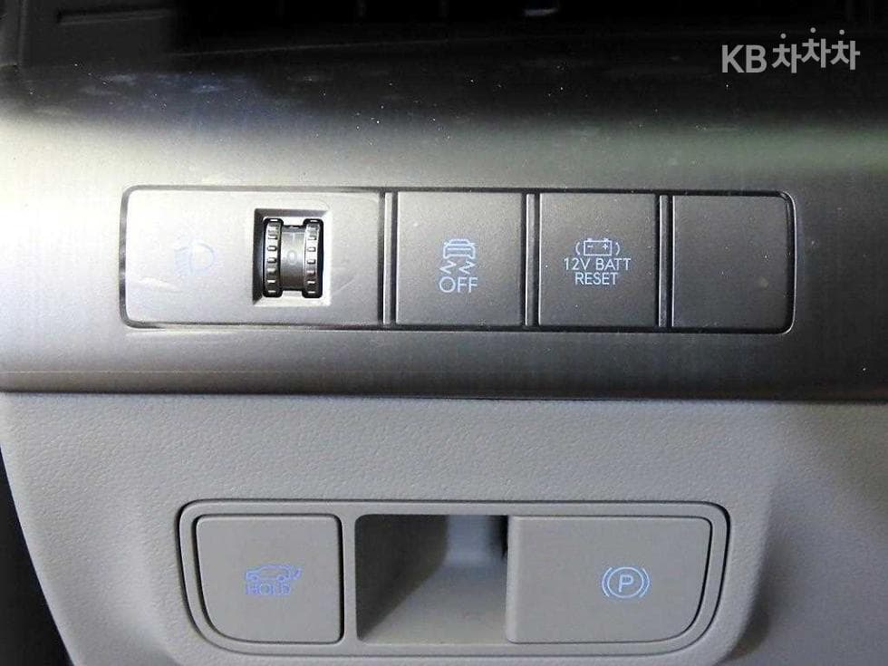 Hyundai The All New Kona Hybrid(SX2)1.6 HEV Premium - 15