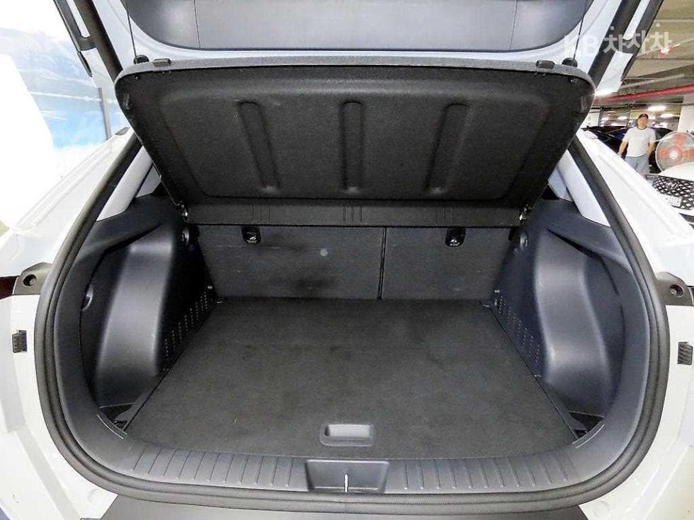 Hyundai The All New Kona Hybrid(SX2)1.6 HEV Premium - 17