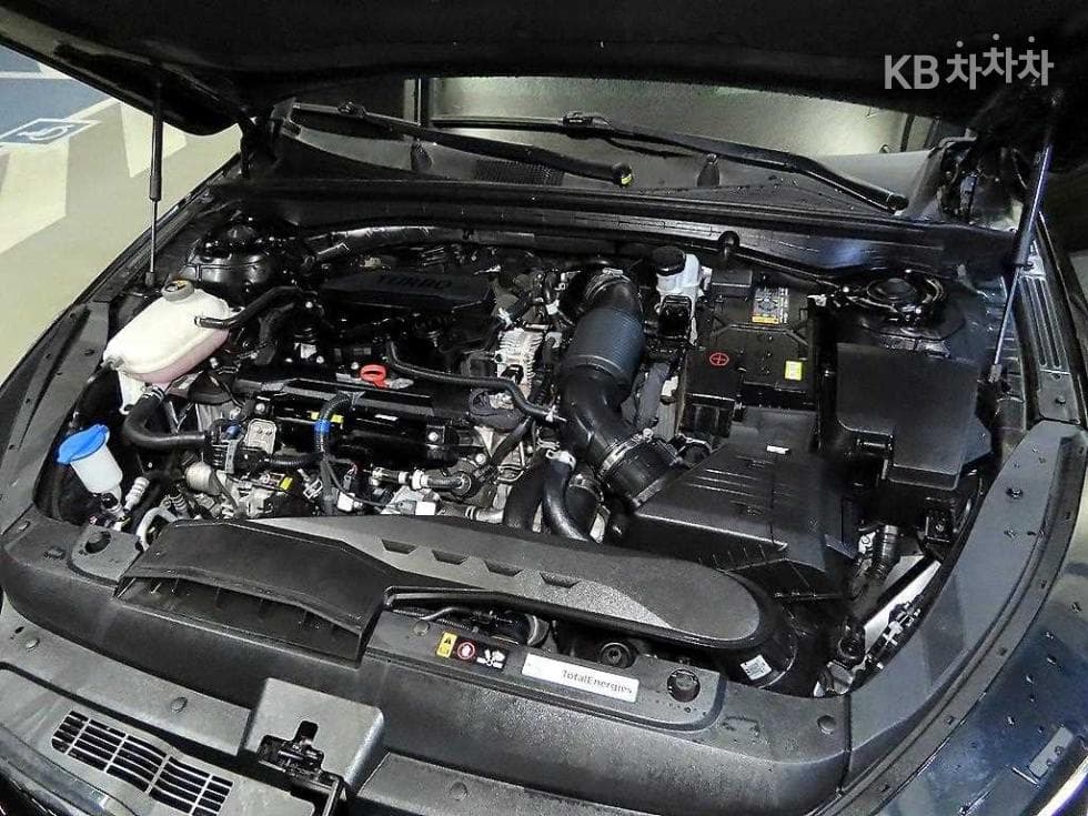 Kia The New (facelift) K5 3rd Gen1.6 Gasoline Turbo Signature - 19