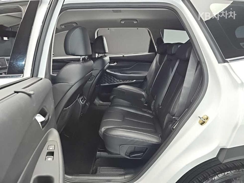 Hyundai The New (facelift) Santa Fe TM Hybrid1.6 HEV 2WD Prestige - 12