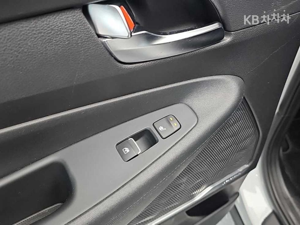 Hyundai The New (facelift) Santa Fe TM Hybrid1.6 HEV 2WD Prestige - 13