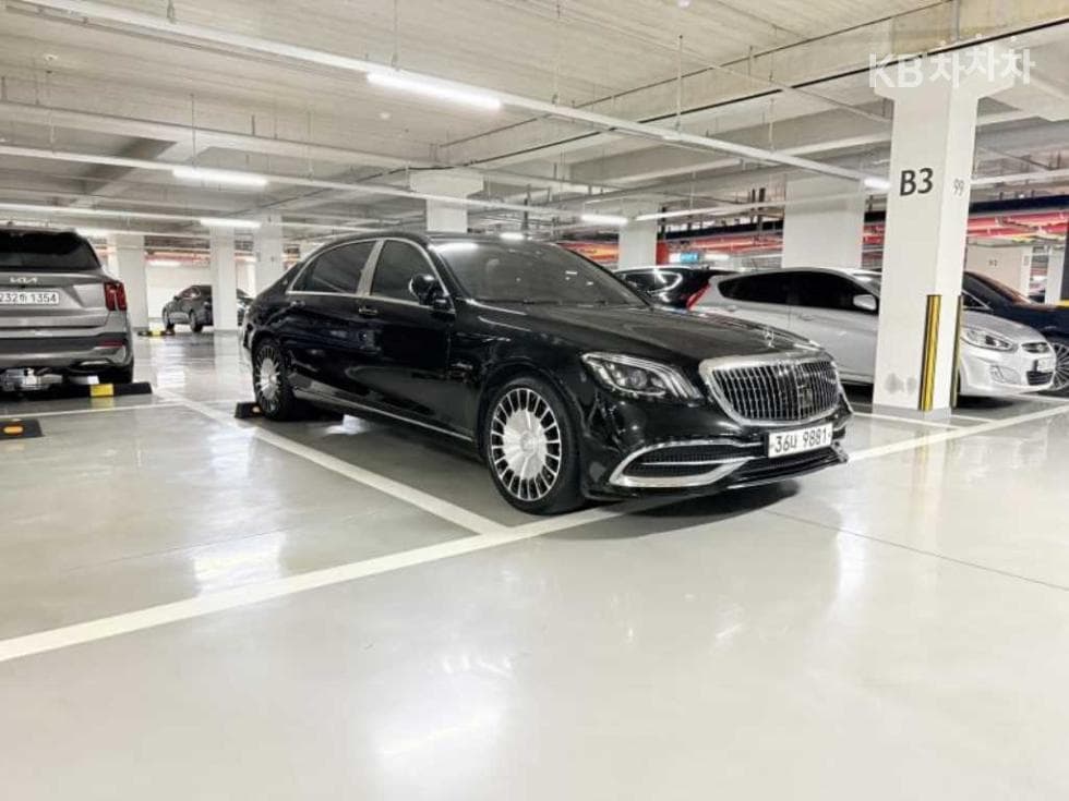 Mercedes-Benz New S-ClassMybach S 560 4MATIC Standard - 2
