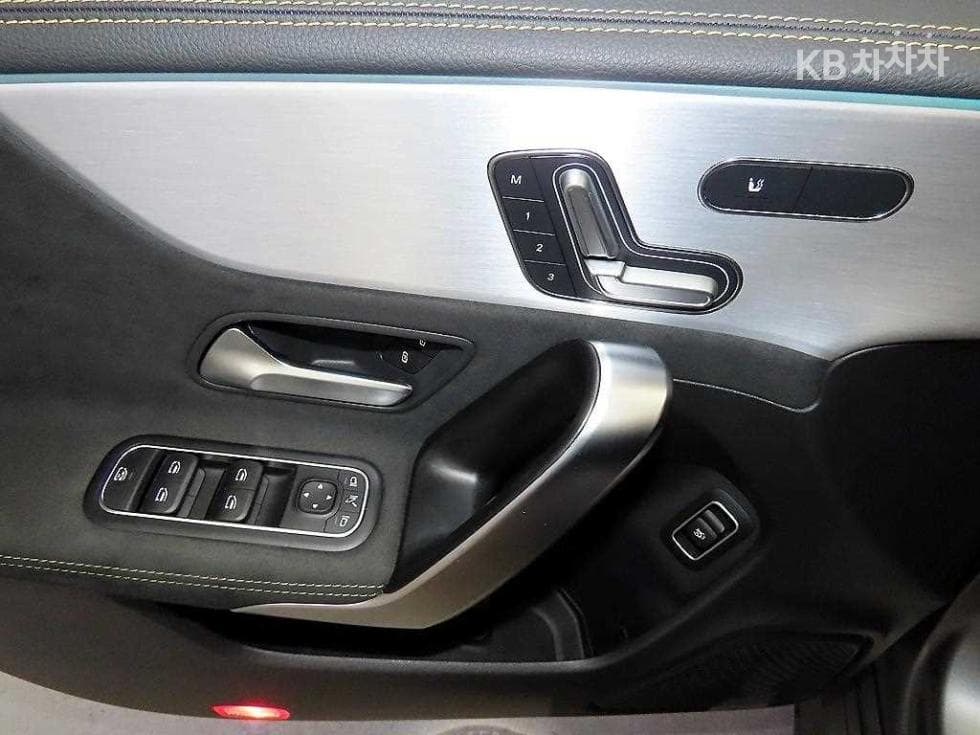 Mercedes-Benz CLA클래스(C118)CLA 45 S AMG 4Matic+ - 14