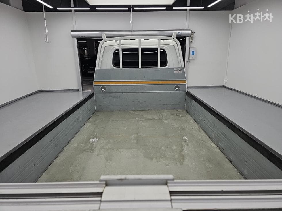 Hyundai Porter 2Extra Long 파워게이트 Super Cab SUP - 15