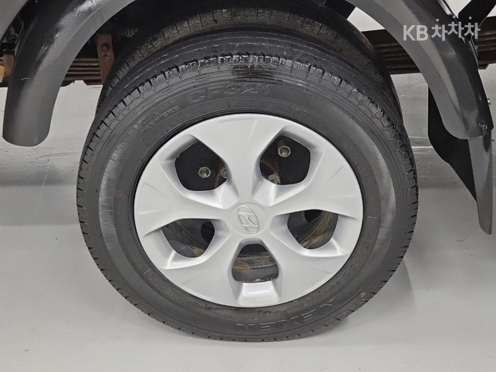 Hyundai Porter 2Extra Long 파워게이트 Super Cab SUP - 17