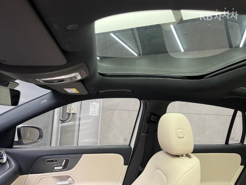 Mercedes-Benz EQA (H243)EQA 250 Standard - 15