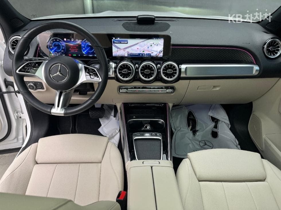 Mercedes-Benz EQB (X243)EQB 300 4Matic Pro그레시브 - 7