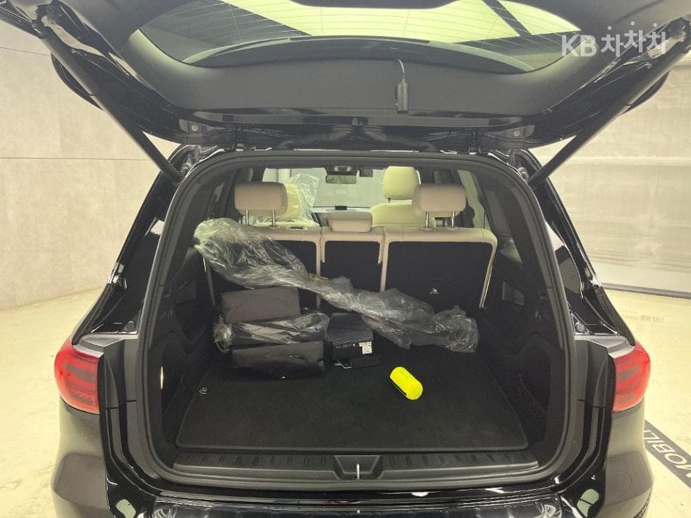 Mercedes-Benz EQB (X243)EQB 300 4Matic Pro그레시브 - 16