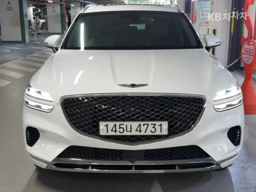 Genesis GV70 Gasoline 2.5T 2WD - Image 1