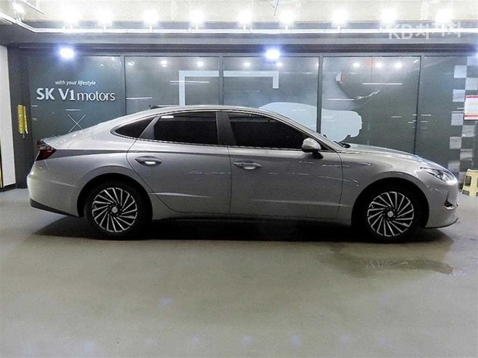 Hyundai Sonata Hybrid (DN8)2.0 Hybrid Premium Plus - 3