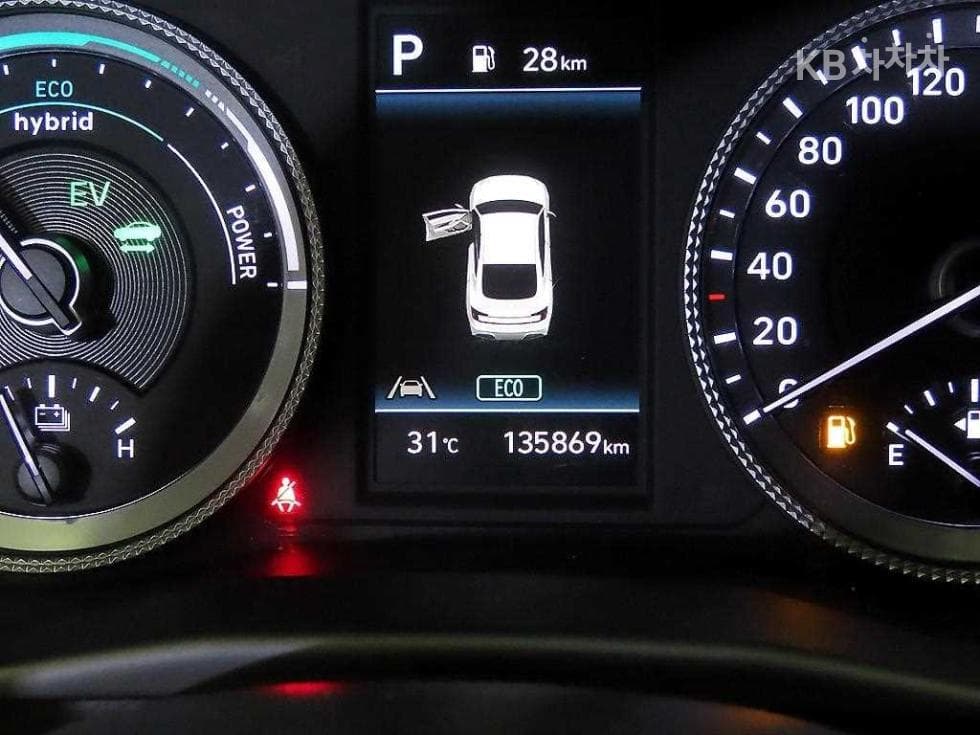Hyundai Sonata Hybrid (DN8)2.0 Hybrid Premium Plus - 9
