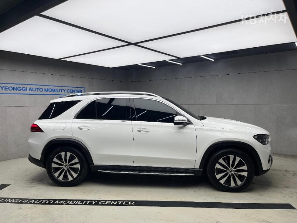 Mercedes-Benz GLE (V167)350 4Matic Standard - 2