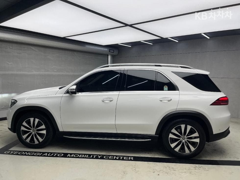 Mercedes-Benz GLE (V167)350 4Matic Standard - 4
