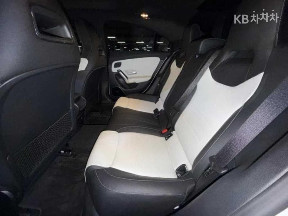 Mercedes-Benz CLA클래스(C118)CLA 250 4MATIC - 8