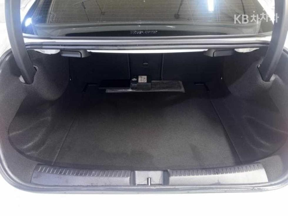 Mercedes-Benz CLA클래스(C118)CLA 250 4MATIC - 17