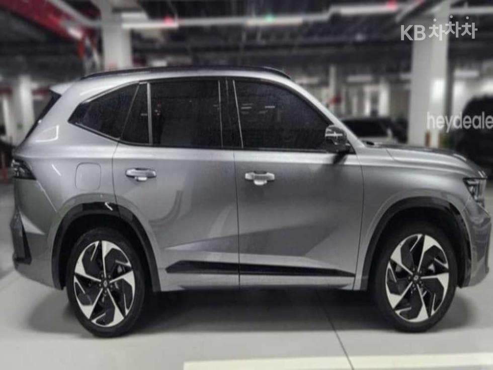 Renault Korea 그랑 콜레오스E-Tech Hybrid 아이코닉 - 4