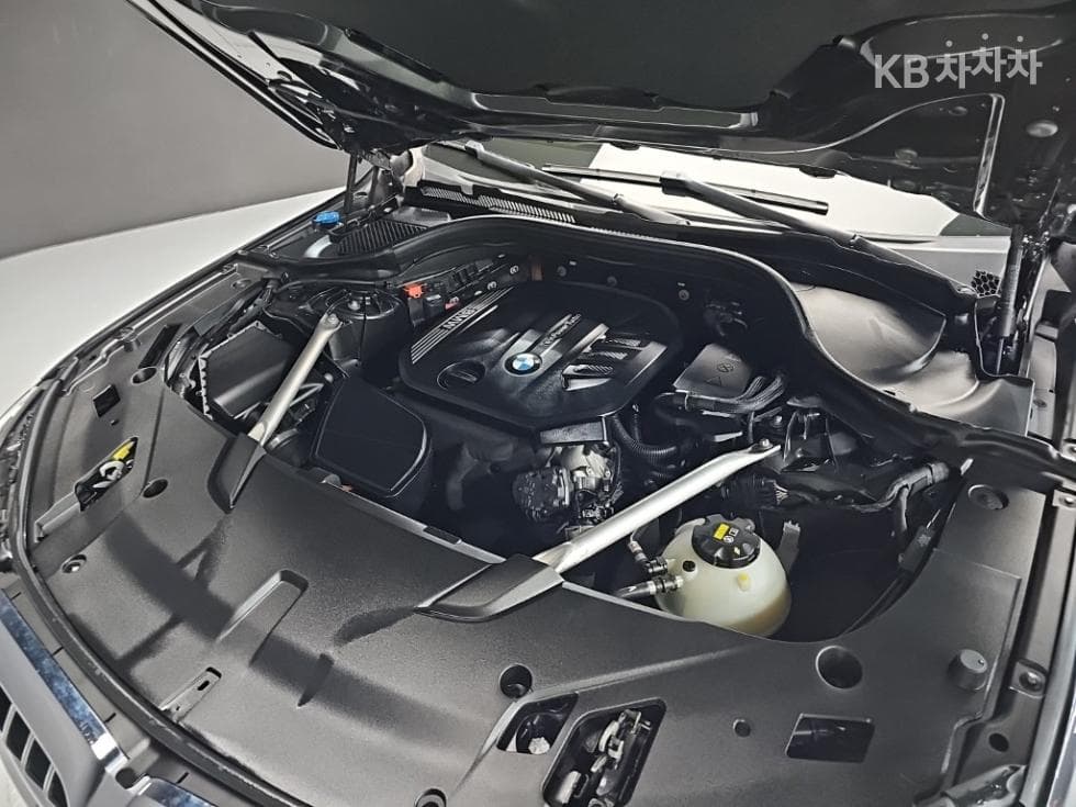 BMW Gran Turismo6 Series GT 620d xDrive (G02) M Sport - 5