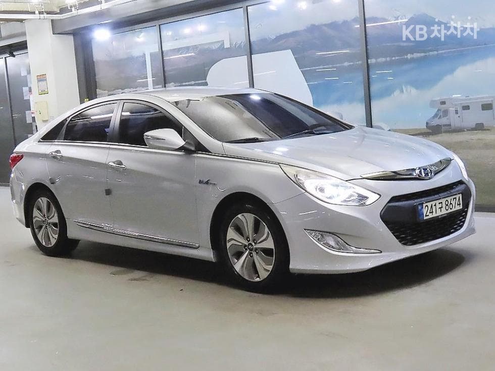 Hyundai Sonata Hybrid 2.0 Modern - Image 1