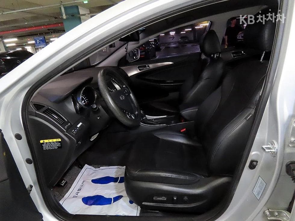 Hyundai Sonata Hybrid2.0 Modern - 6