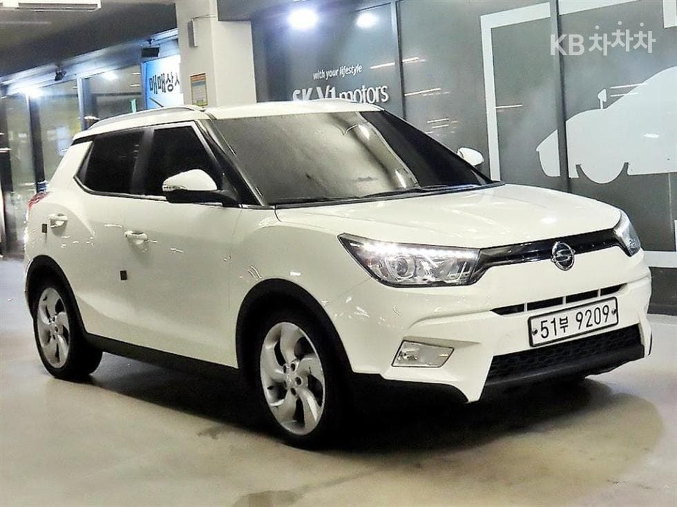 KG Mobility Tivoli Gasoline LX High-end Type - Image 1