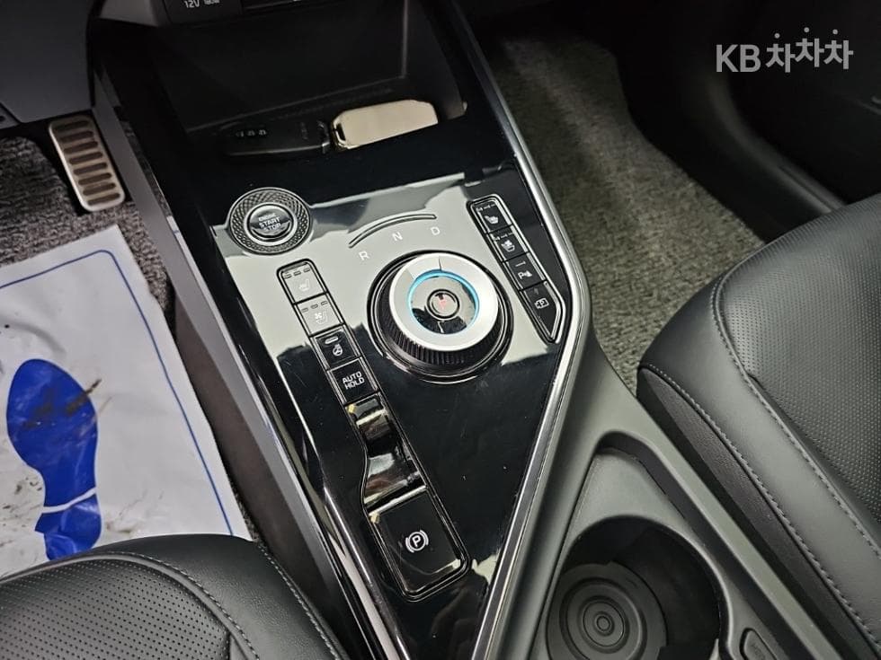 Kia The All New Niro1.6 HEV Signature - 8