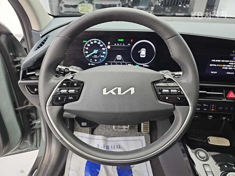 Kia The All New Niro1.6 HEV Signature - 9