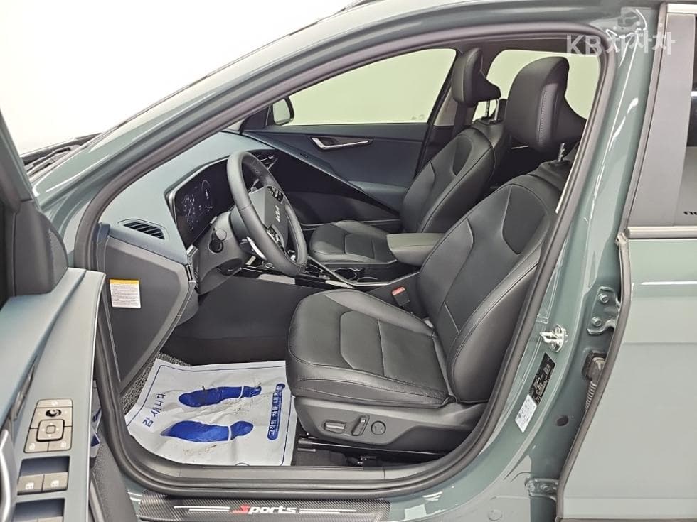 Kia The All New Niro1.6 HEV Signature - 11