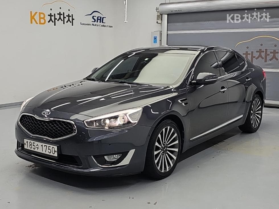 Kia The New (facelift) K7 2.4 GDI Prestige Special (special feature/edition) - Image 1