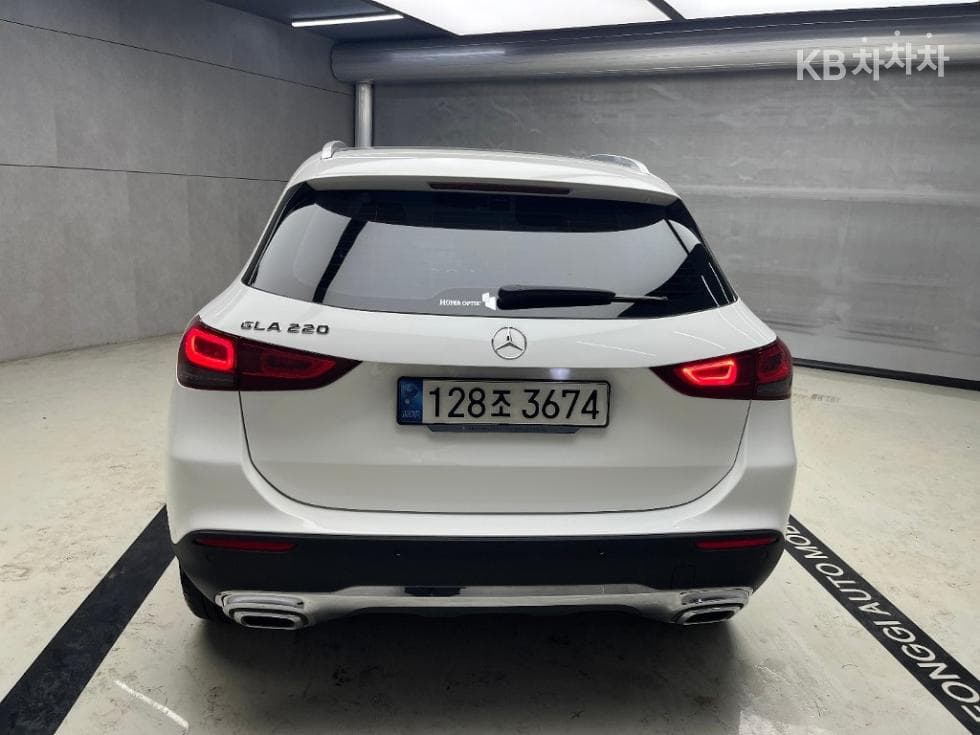 Mercedes-Benz GLA X156GLA220 Стандартен - 3