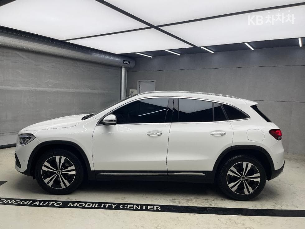 Mercedes-Benz GLA X156GLA220 Стандартен - 4