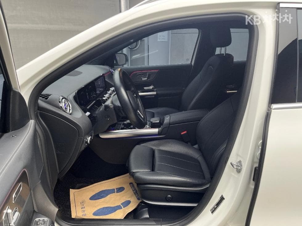 Mercedes-Benz GLA X156GLA220 Стандартен - 5