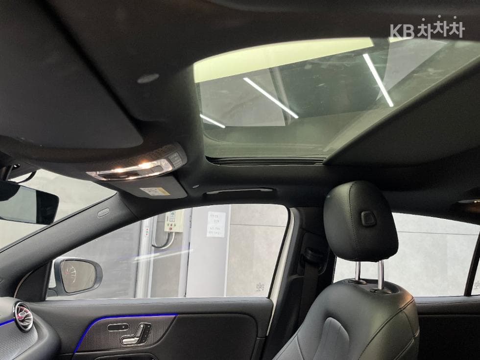 Mercedes-Benz GLA X156GLA220 Стандартен - 15