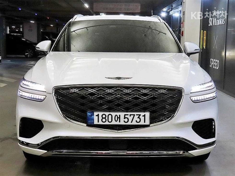 Genesis GV70 Gasoline 2.5T 2WD - Image 1