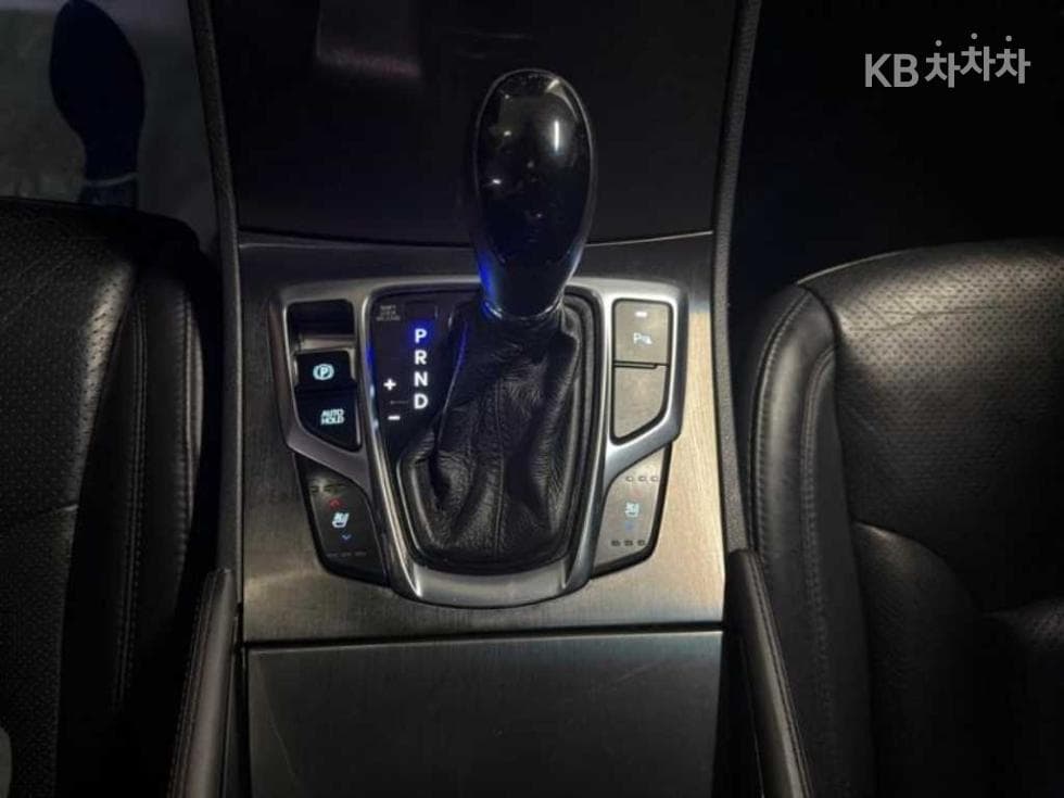 Хюндай Grandeur (Azera)HGHG220 Дизел Premium - 12