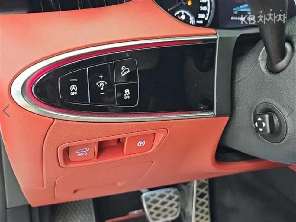 Genesis GV70Gasoline 2.5T 스포츠패키지 2WD - 18