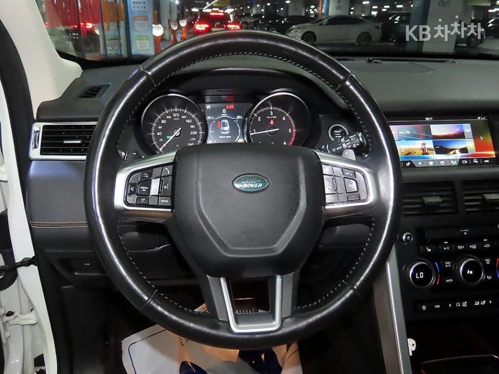 Land Rover 디스커버리 스포츠2.0 TD4 HSE Лукс - 8
