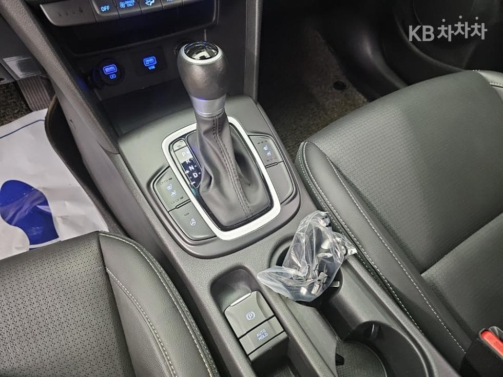 Hyundai Kona Hybrid1.6 HEV Modern Special (special feature/edition) - 8