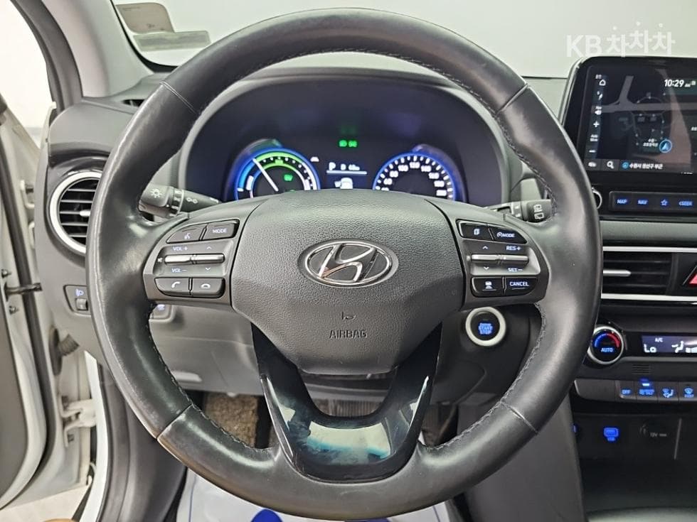 Hyundai Kona Hybrid1.6 HEV Modern Special (special feature/edition) - 9