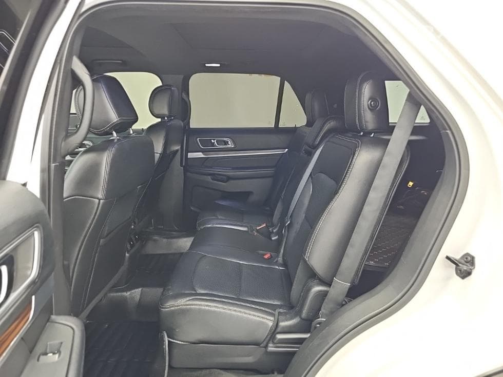 Ford New Explorer2.3 EcoBoost 4WD Limited - 12