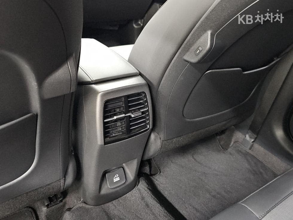 Kia The All New Niro1.6 HEV Prestige - 13
