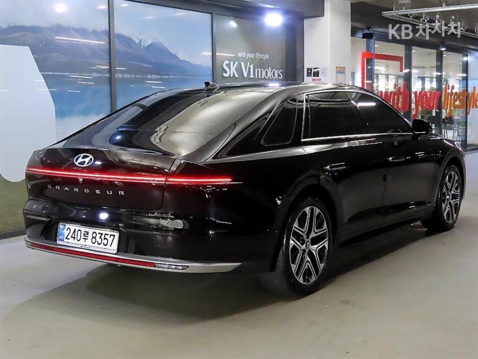 Хюндай Ди Всеново Grandeur (Azera) Хибрид1.6 Турбо Бензин Premium - 4