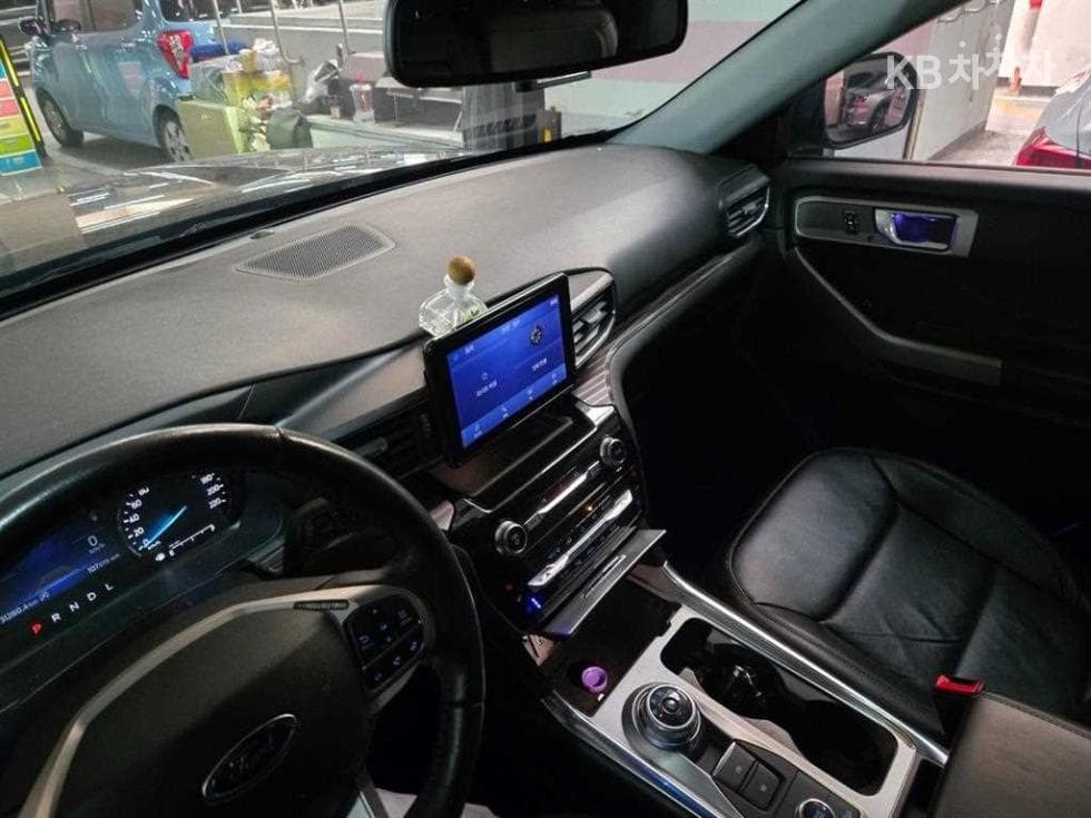 Ford Explorer(6세대)Gasoline Turbo 2.3 AWD Limited - 13
