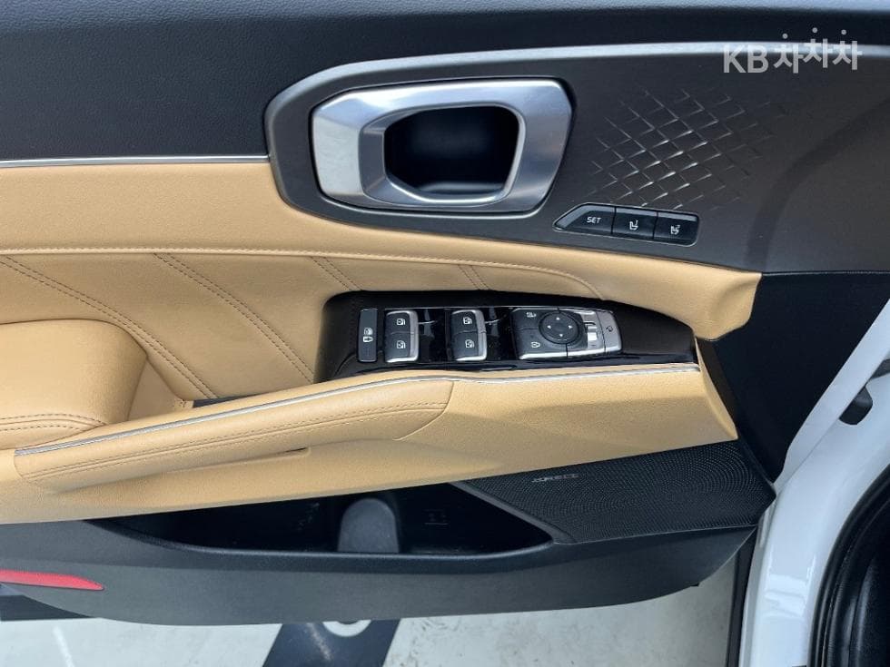 Киа The New (фейслифт) Sorento MQ42.2 Дизел AWD Noblesse - 11