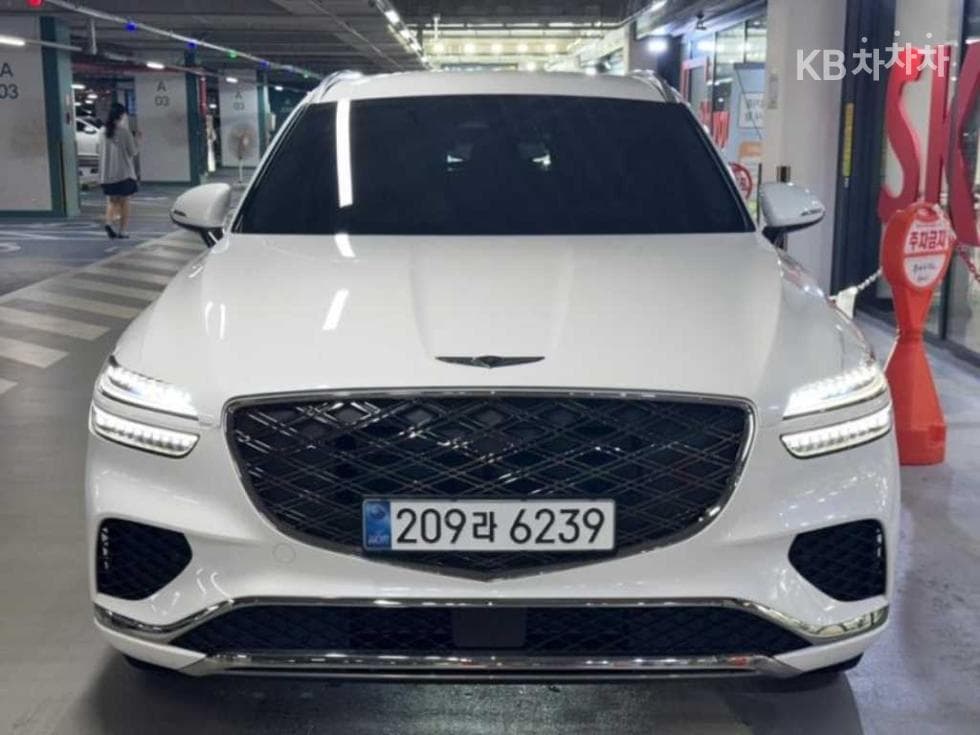 Дженезис GV70Бензин 2.5T 2WD - 2