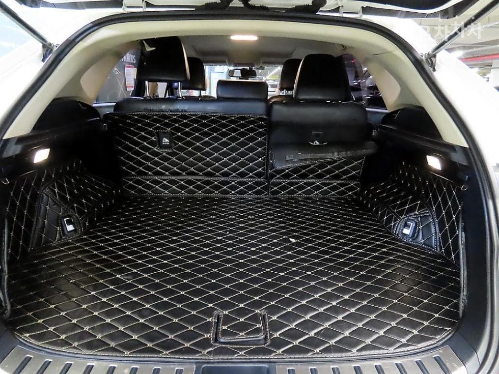 Lexus NX (Lexus SUV)300h Supreme (High Trim) - 17