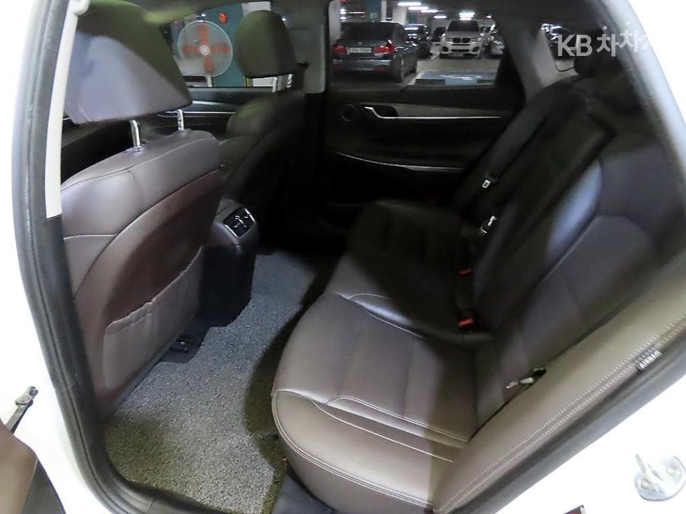 Hyundai Grandeur (Azera)IG2.4 Premium Special (special feature/edition) - 7