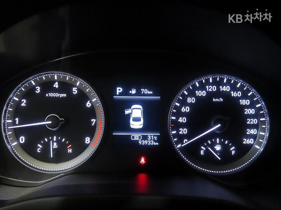 Hyundai Grandeur (Azera)IG2.4 Premium Special (special feature/edition) - 9